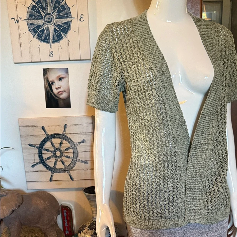 NWT northern reflections size small Olive Green Open Knit Women's Sweater - Picture 1 of 5